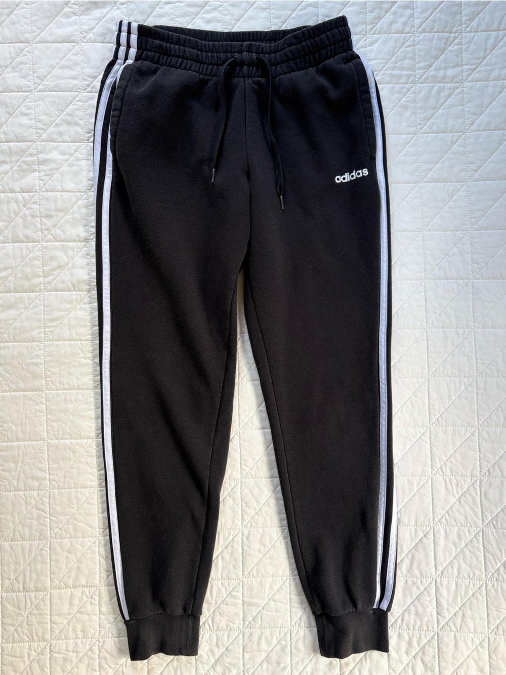 Adidas Essentials 3-Stripe Fleece Joggers Women’s Small Black